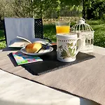 Rural Casona Trabadelo 3* וגדאו