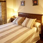 Rural Casona Trabadelo מלון וגדאו