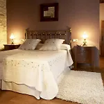 Rural Casona Trabadelo מלון וגדאו