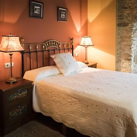 Rural Casona Trabadelo Hotel 3*