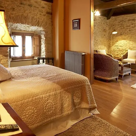 Rural Casona Trabadelo 호텔