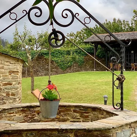 Rural Casona Trabadelo 3*