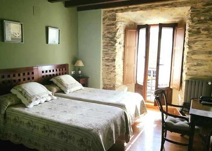 Rural Casona Trabadelo Hotel