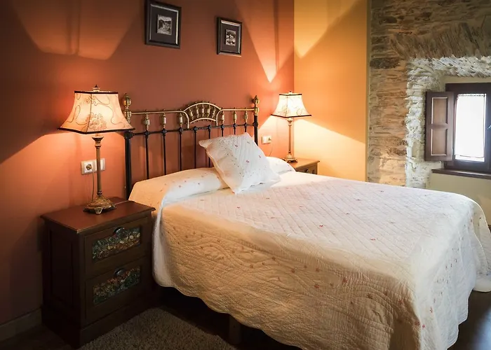 Rural Casona Trabadelo Hotel 3*