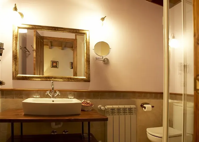 Hotel Rural Casona Trabadelo 3*