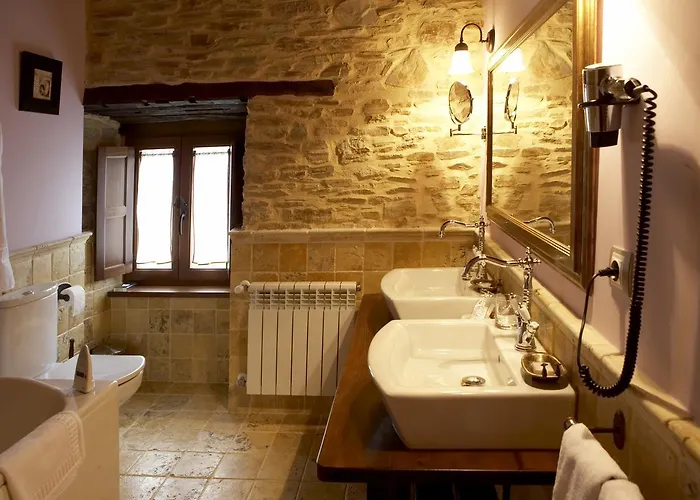 Rural Casona Trabadelo 3*
