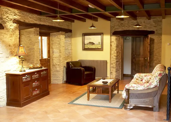 Hotel Rural Casona Trabadelo 3*