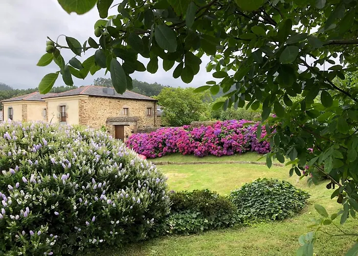 Rural Casona Trabadelo 3*